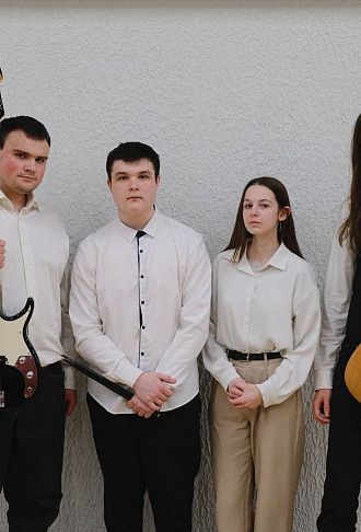 Jauniešu grupa “AMBER BAND”